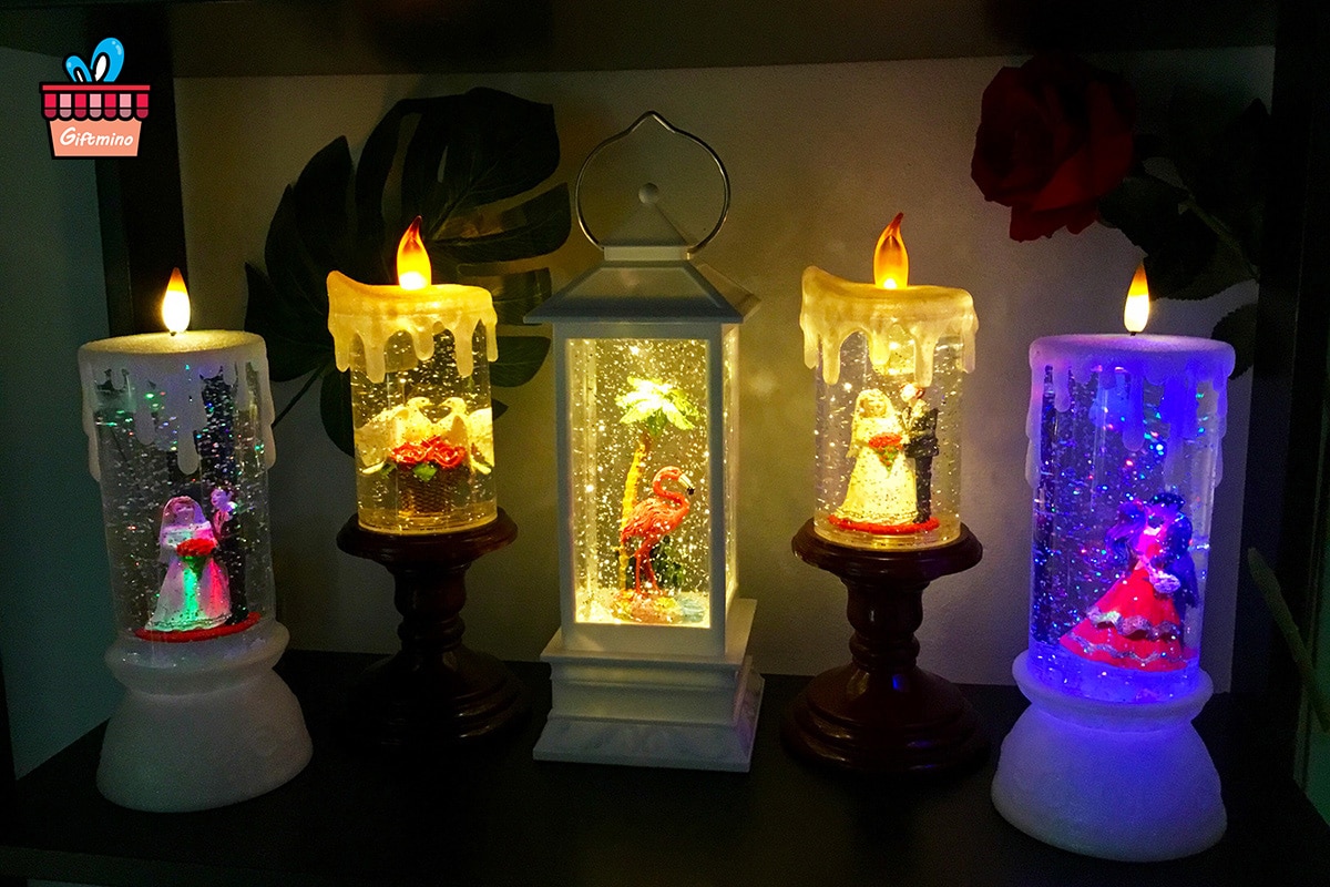 Lighted Lantern Glitter Water Globe โคมไฟตะเกียง